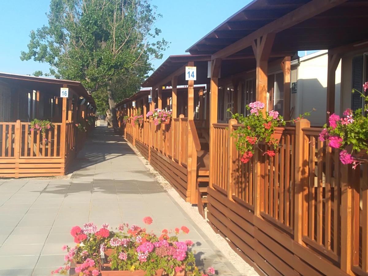 Villaggio Degli Angeli Scerne Pineto エクステリア 写真
